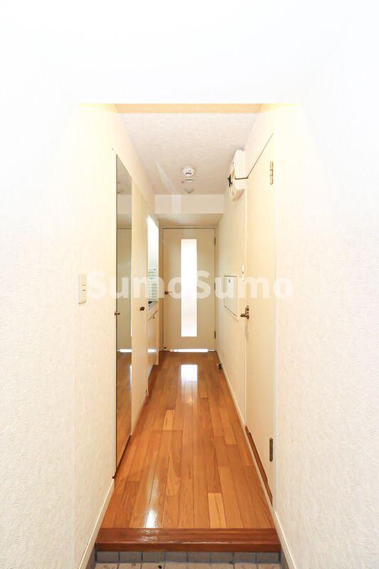 クレタ県庁前の物件内観写真