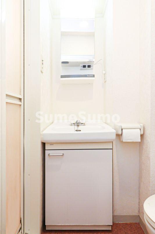 クレタ県庁前の物件内観写真