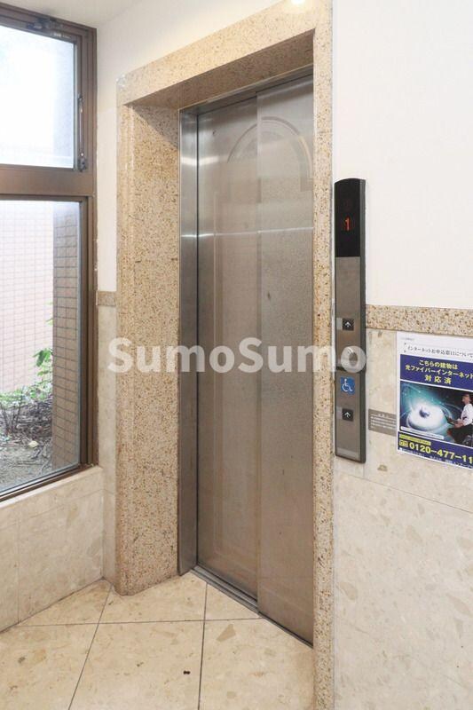 クレタ県庁前の物件内観写真