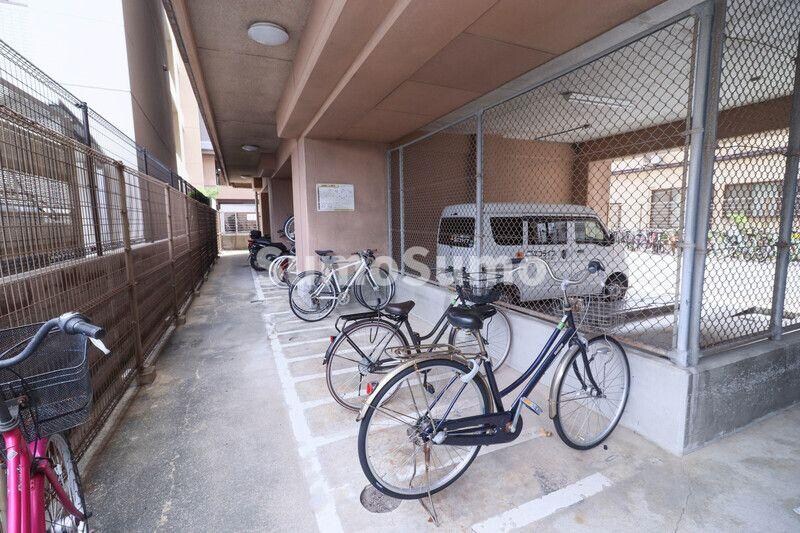 クレタ県庁前の物件内観写真