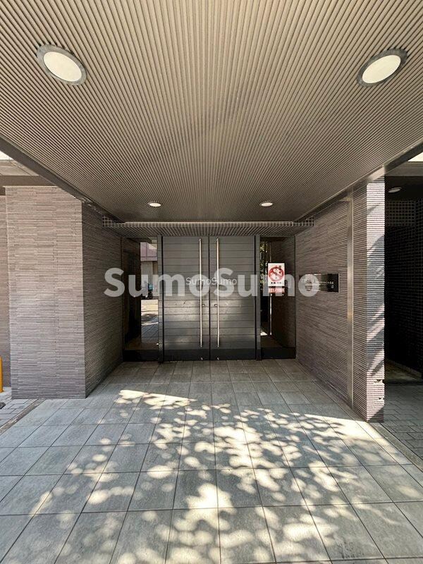 本町駅 徒歩3分 2階の物件外観写真