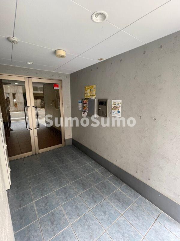 阿波座駅 徒歩5分 10階の物件外観写真