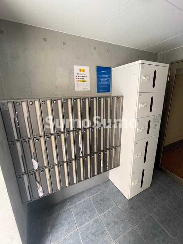 阿波座駅 徒歩5分 10階の物件外観写真