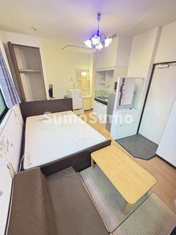 ステイタス難波の物件外観写真