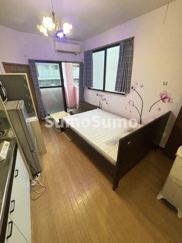 ステイタス難波の物件内観写真