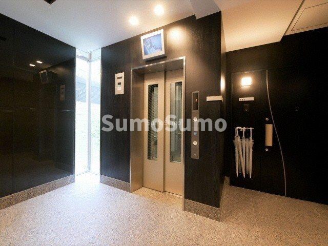 阿波座駅 徒歩5分 5階の物件外観写真