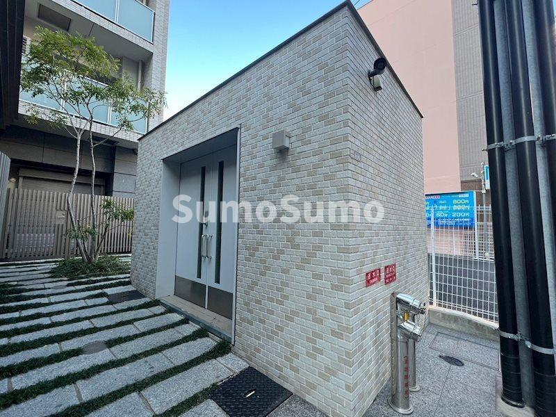 阿波座駅 徒歩5分 5階の物件外観写真