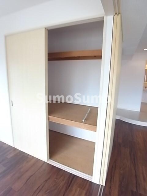 出屋敷駅 徒歩12分 2階の物件内観写真