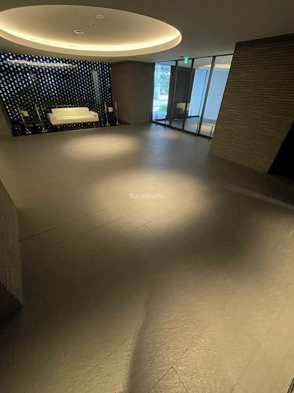 本町駅 徒歩3分 3階の物件外観写真