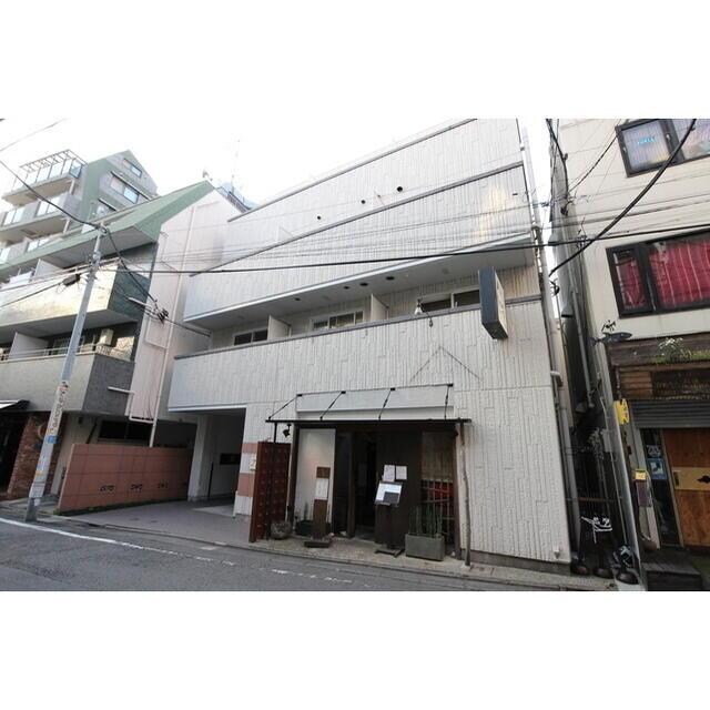 アメニティ三軒茶屋の物件外観写真