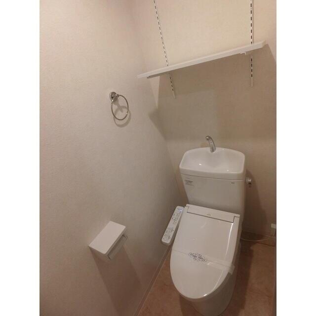 アメニティ三軒茶屋の物件内観写真