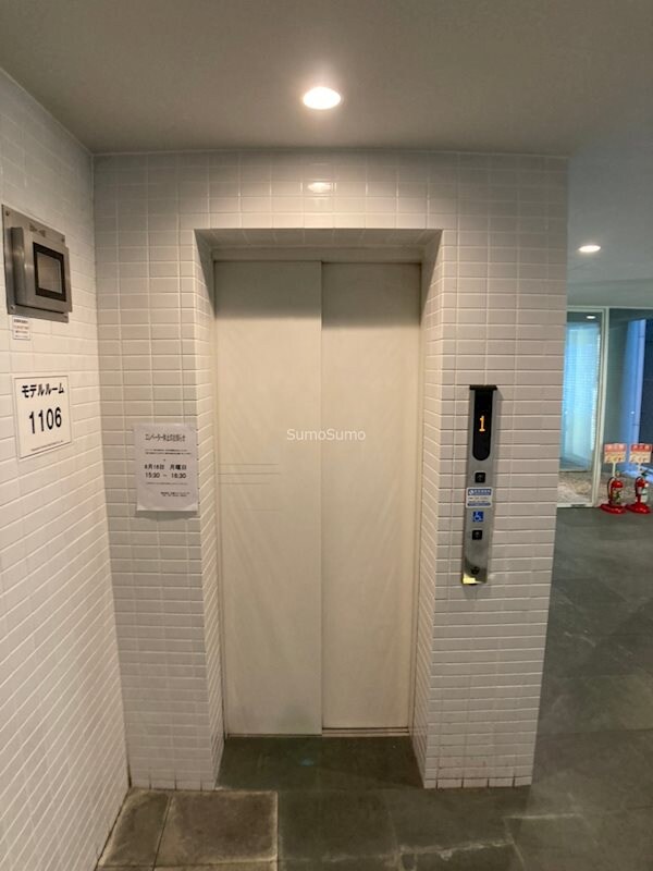 阿波座駅 徒歩7分 11階の物件外観写真