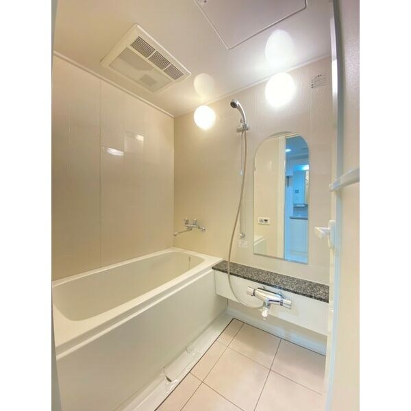 日本橋駅 徒歩7分 12階の物件内観写真