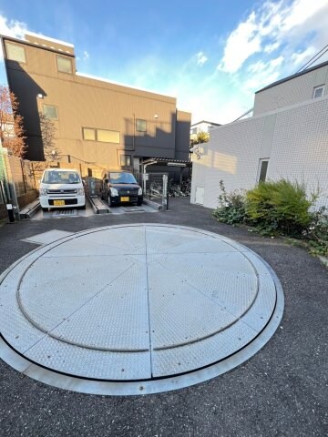 プラウドフラット代々木上原の物件外観写真