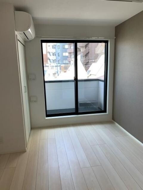 ラクラス三軒茶屋の物件内観写真