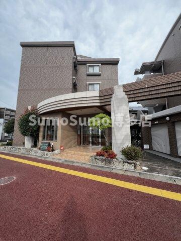 レグルス空港南の物件外観写真