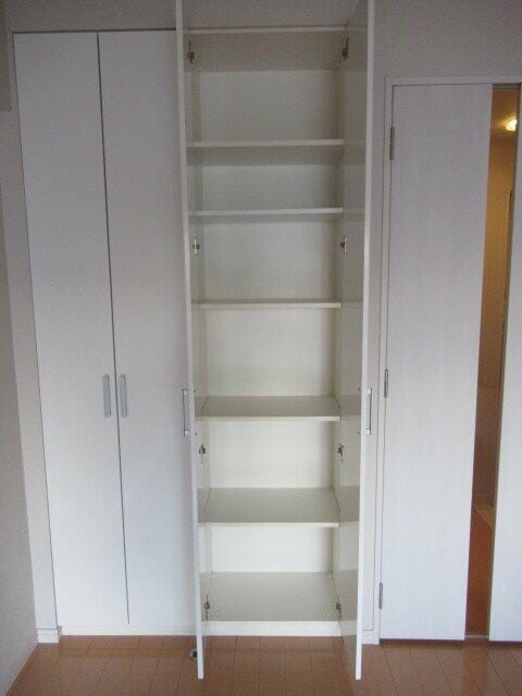 カスタリア八雲の物件内観写真