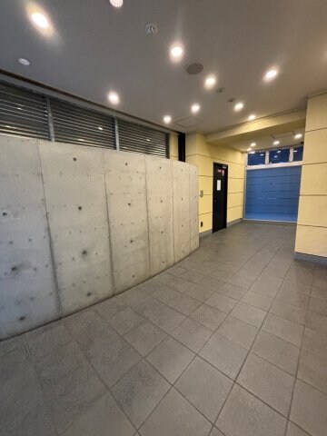 本町駅 徒歩3分 3階の物件外観写真