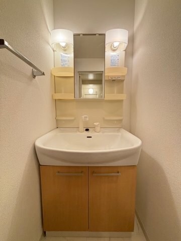 本町駅 徒歩3分 3階の物件内観写真