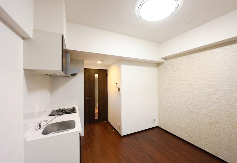 なんば駅 徒歩3分 4階の物件内観写真