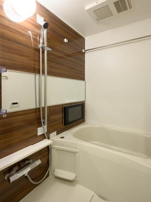 なんば駅 徒歩3分 4階の物件内観写真