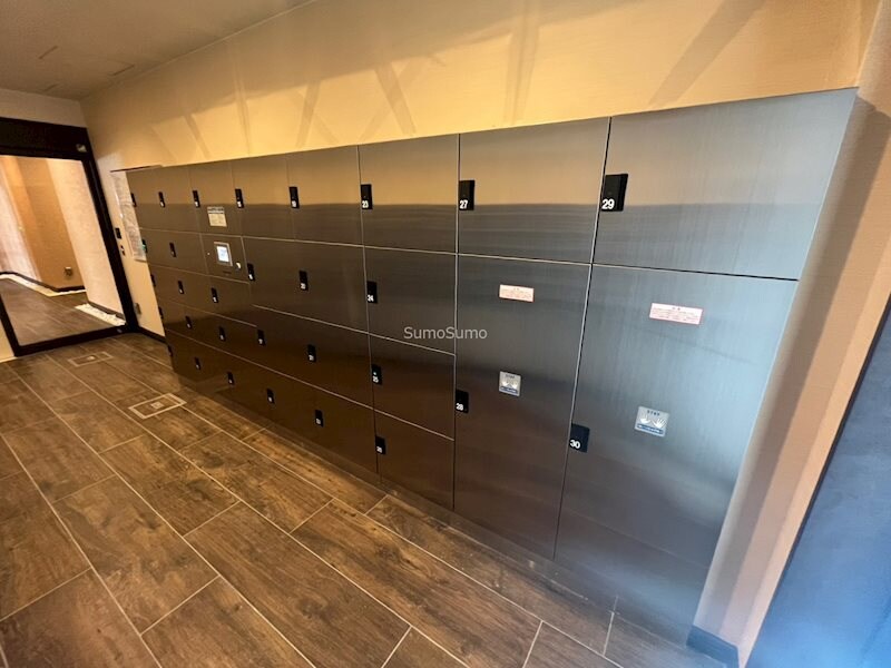 なんば駅 徒歩3分 4階の物件内観写真