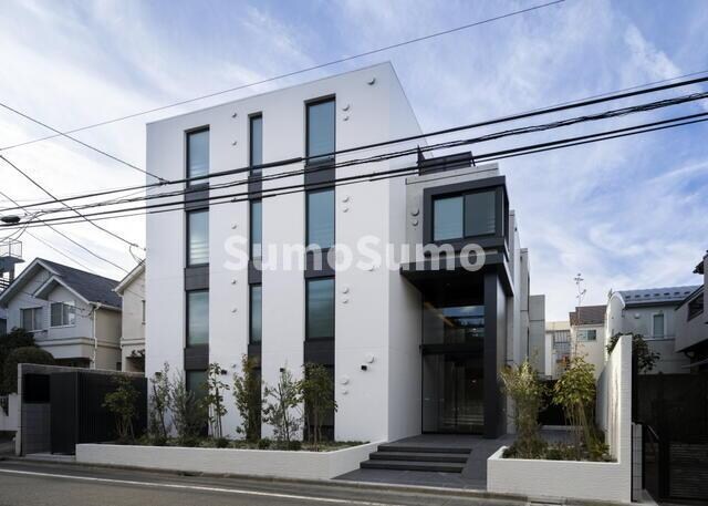 ＲｅｖｅＲｅｓｉｄｅｎｃｅ学芸大学の物件外観写真