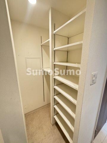 阿波座駅 徒歩5分 2階の物件内観写真