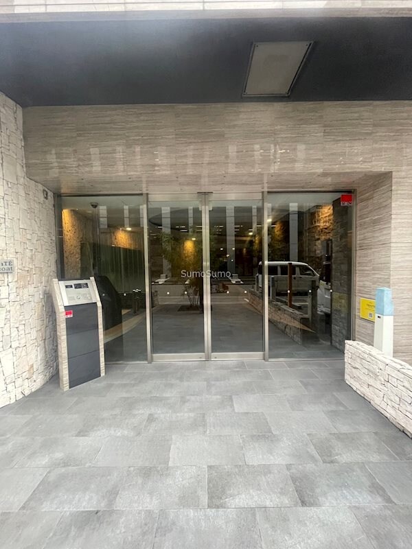 堺筋本町駅 徒歩3分 3階の物件外観写真