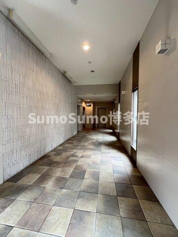 レジデンス20の物件外観写真