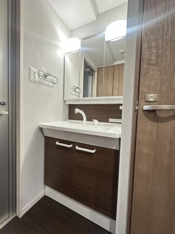 Arista箱崎の物件内観写真