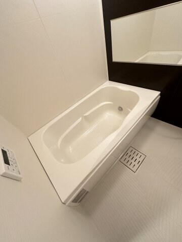 Arista箱崎の物件内観写真