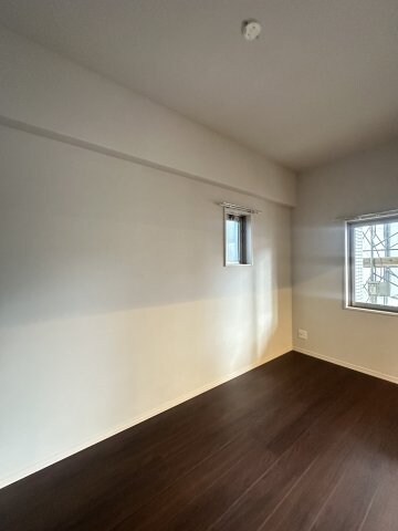 Arista箱崎の物件内観写真