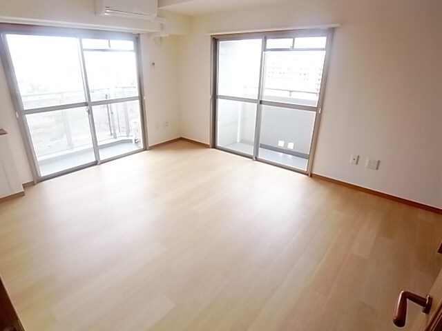 コラム神泉の物件内観写真