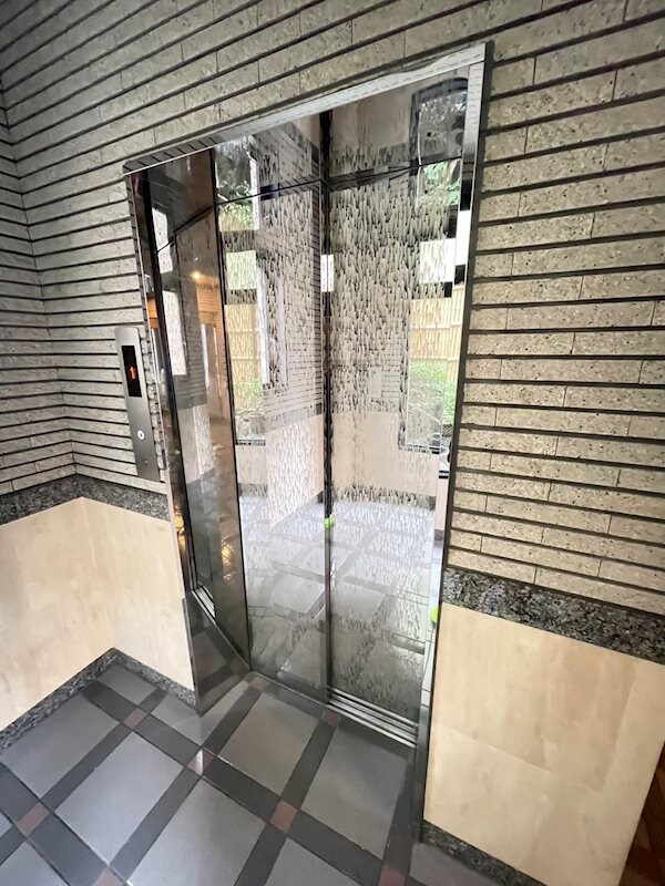 吉塚駅 徒歩6分 6階の物件外観写真