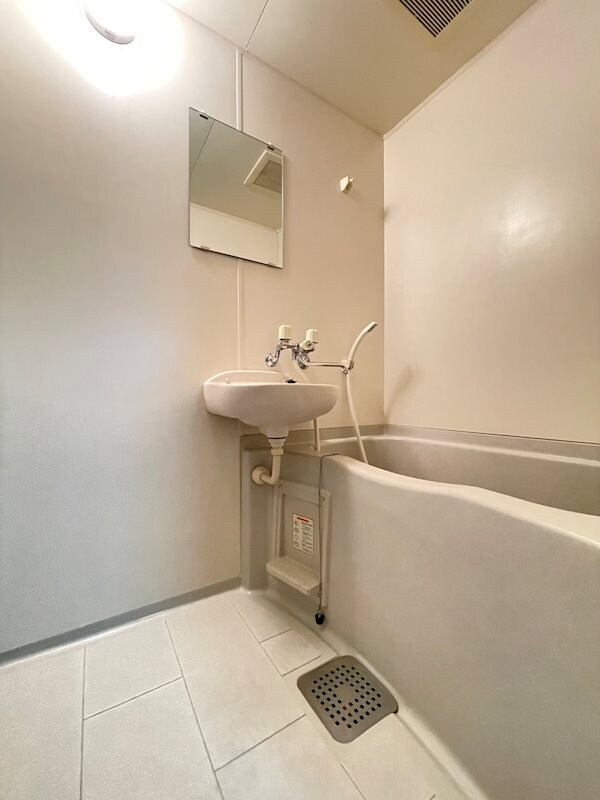 吉塚駅 徒歩6分 6階の物件内観写真