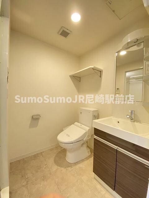 尼崎駅 徒歩2分 6階の物件内観写真