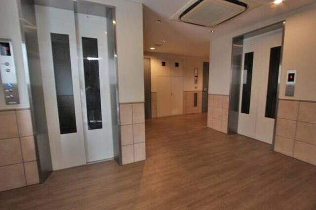 コンフォリア下北沢の物件外観写真