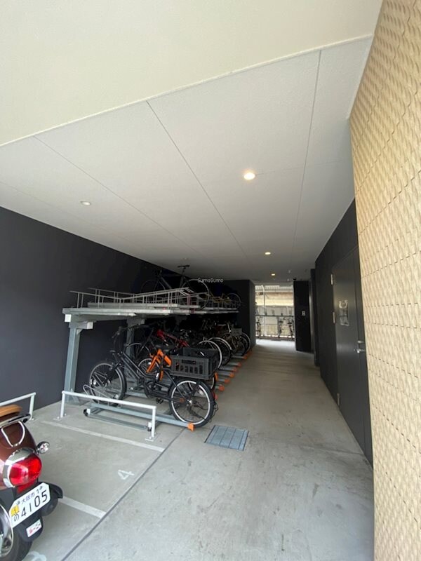 阿波座駅 徒歩7分 2階の物件外観写真