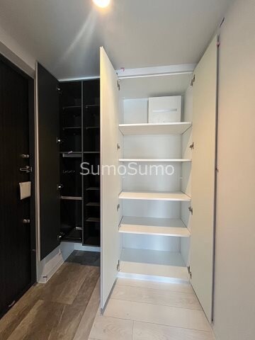 谷町四丁目駅 徒歩5分 11階の物件内観写真