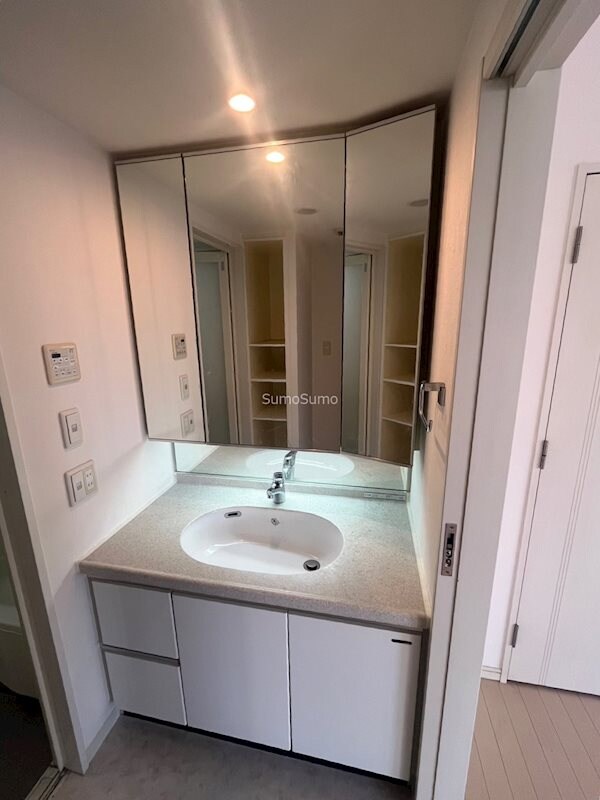 本町駅 徒歩7分 8階の物件内観写真