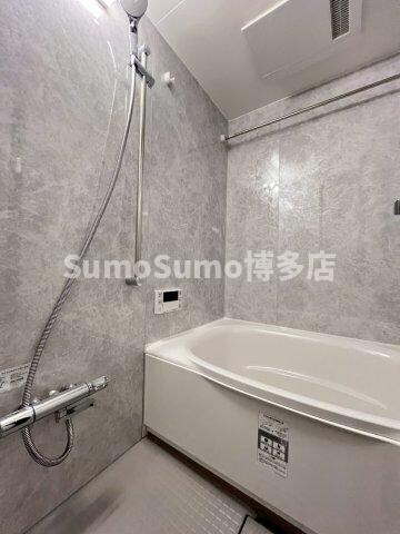 ロイヤル博多駅南の物件内観写真