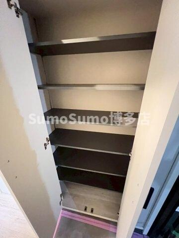 ロイヤル博多駅南の物件内観写真