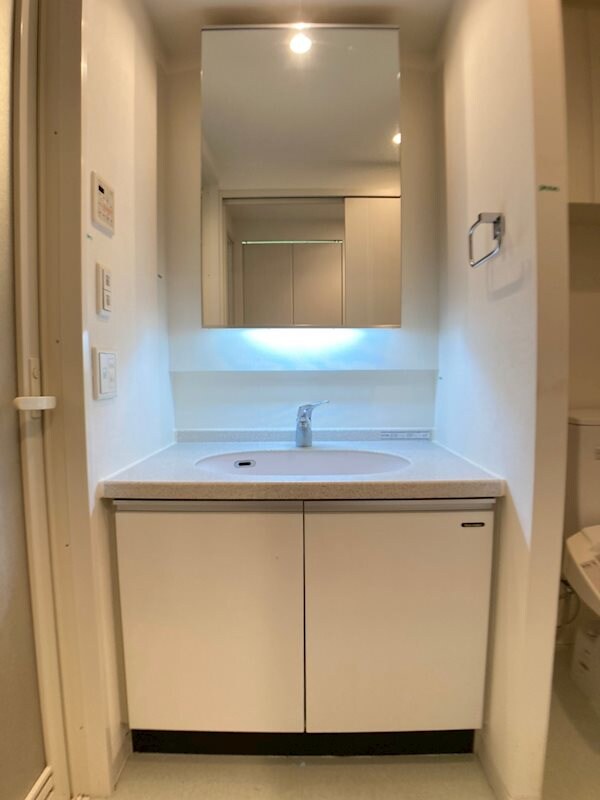 西大橋駅 徒歩5分 3階の物件内観写真