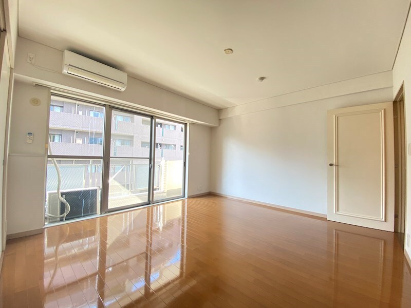 ジョイヒルズ南平台の物件内観写真