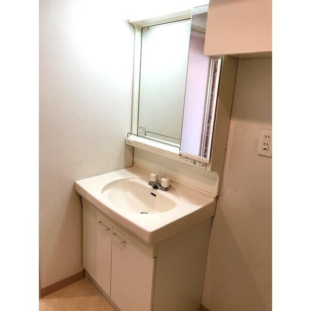 ジョイヒルズ南平台の物件内観写真