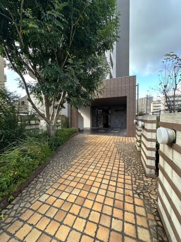 サムティ吉塚Eastの物件外観写真