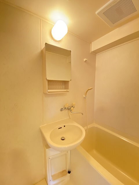 メゾンドゥフレールの物件内観写真