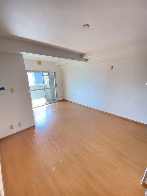 メゾンドゥフレールの物件内観写真