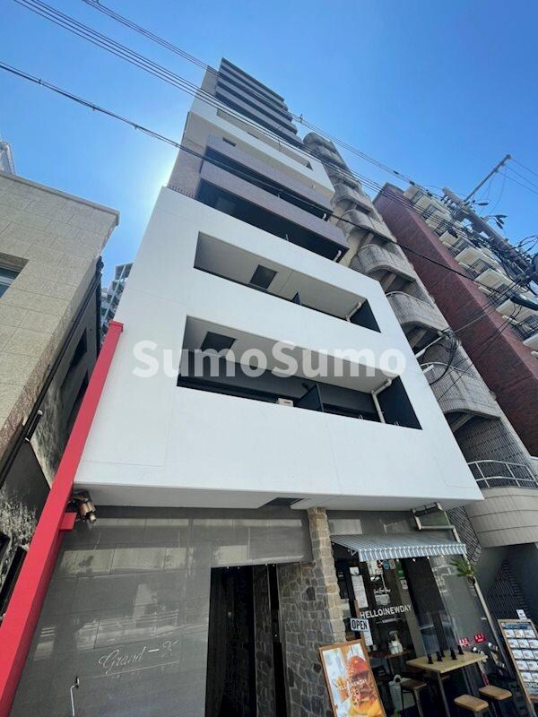 Grand-K靭公園の物件外観写真